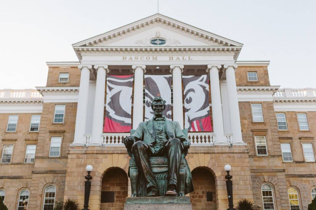 lodging near UW Madison, photo of a statue outside a hall on campus