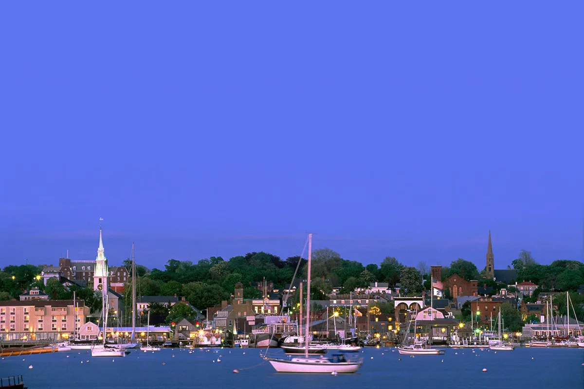 Explore Newport 5